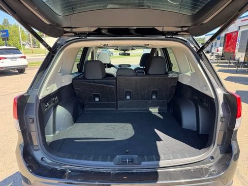 Used 2022 Subaru Forester Premium AWD/4WD image 24