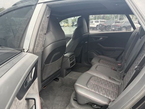 Used 2022 Audi RS Q8 AWD/4WD image 4