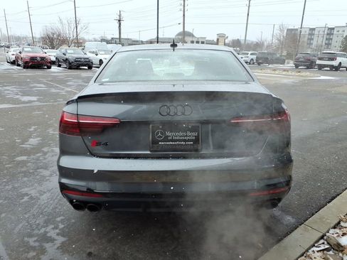Used 2023 Audi S4 Premium Plus image 5