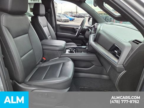 Used 2025 Chevrolet Tahoe LT AWD/4WD image 20