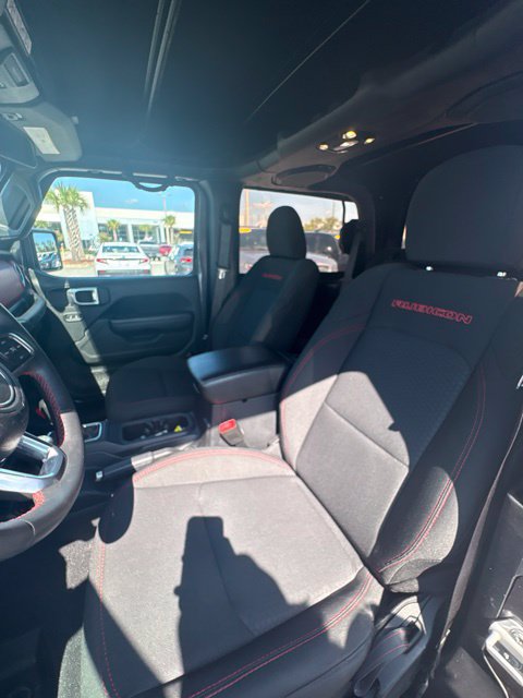 Used 2019 Jeep Wrangler Rubicon AWD/4WD image 17