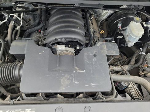 Used 2018 Chevrolet Silverado 1500 LT w/ All Star Edition image 30