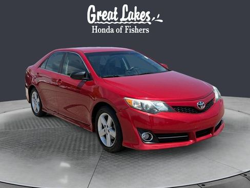 Used 2013 Toyota Camry SE FWD image 7