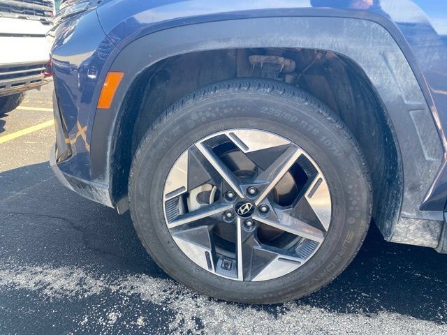 Used 2025 Hyundai Tucson SEL AWD/4WD image 17