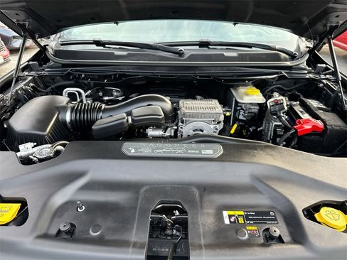 Used 2022 Jeep Wagoneer Series III w/ Premium Group I image 18