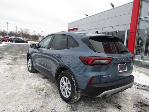 Used 2025 Ford Escape Active AWD/4WD image 7