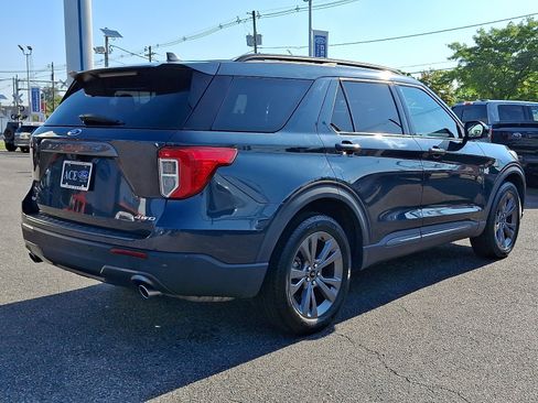 Certified 2023 Ford Explorer XLT w/ Equipment Group 202A AWD/4WD image 6