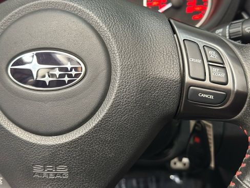 Used 2014 Subaru Impreza WRX Sedan image 29
