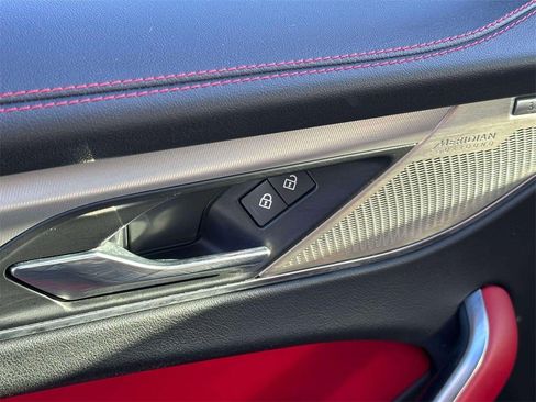 Used 2021 Jaguar F-PACE R-Dynamic S image 18