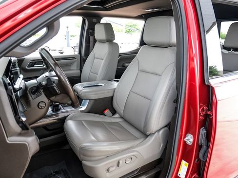 Used 2022 Chevrolet Silverado 1500 LTZ w/ LTZ Premium Package AWD/4WD image 33