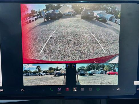 Used 2025 Tesla Model S AWD/4WD image 34