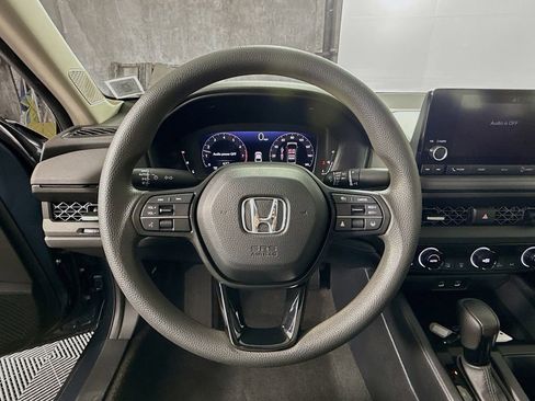 Certified 2023 Honda Accord EX image 7