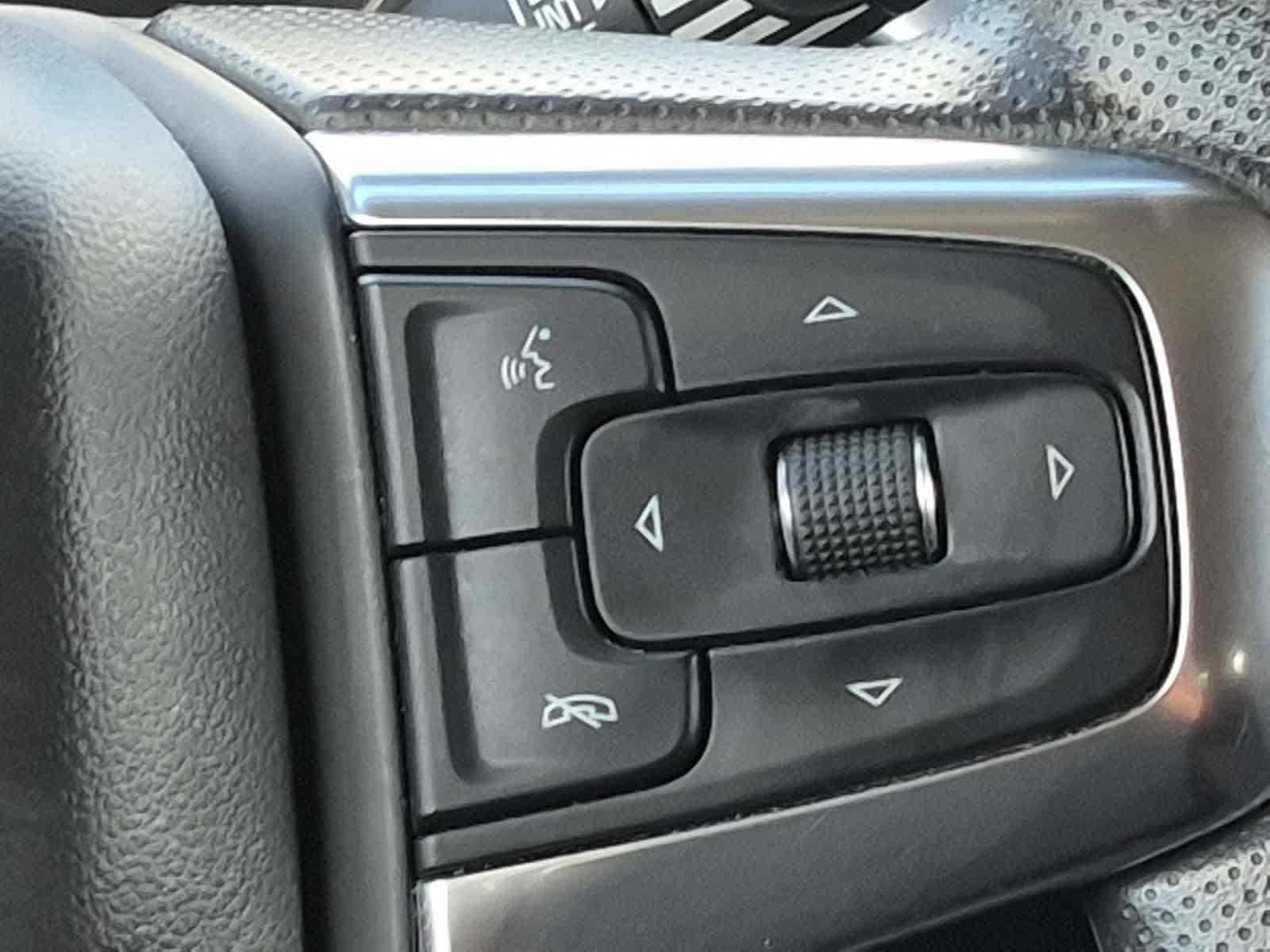 Used 2021 Chevrolet Blazer LT w/ Redline Edition FWD image 24