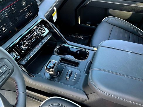 New 2026 GMC Sierra 1500 AT4X image 8