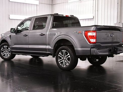 Used 2022 Ford F150 XL w/ STX Appearance Package image 5
