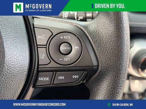 Used 2023 Toyota RAV4 XLE AWD/4WD image 18