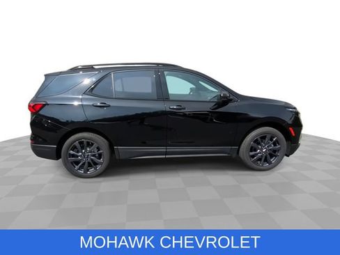 Certified 2024 Chevrolet Equinox RS AWD/4WD image 9