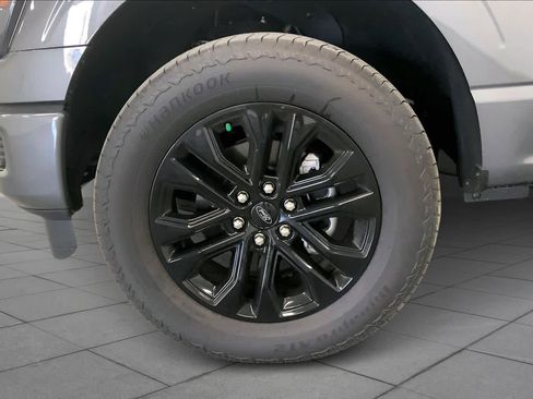 New 2025 Ford F150 Lariat w/ Equipment Group 501A Mid image 9