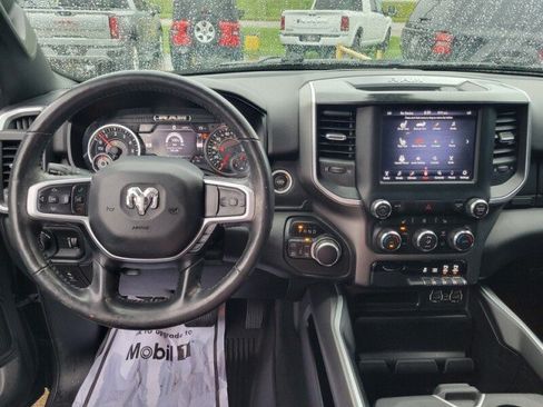 Used 2020 RAM 1500 Big Horn AWD/4WD image 10