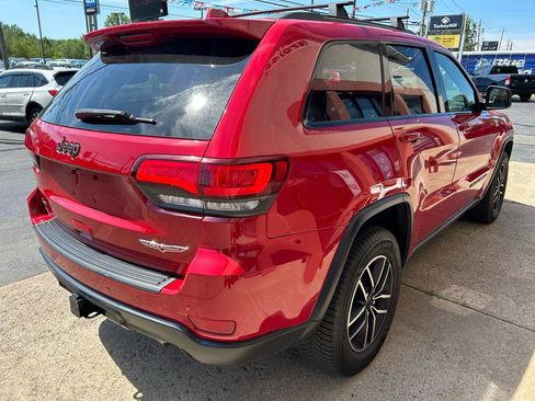 Used 2021 Jeep Grand Cherokee Trailhawk w/ Trailhawk Luxury Group AWD/4WD image 5