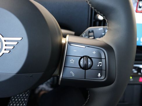 Used 2025 MINI Cooper S image 13