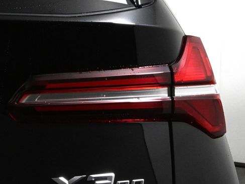 New 2026 BMW X3 xDrive30 w/ Premium Package image 13