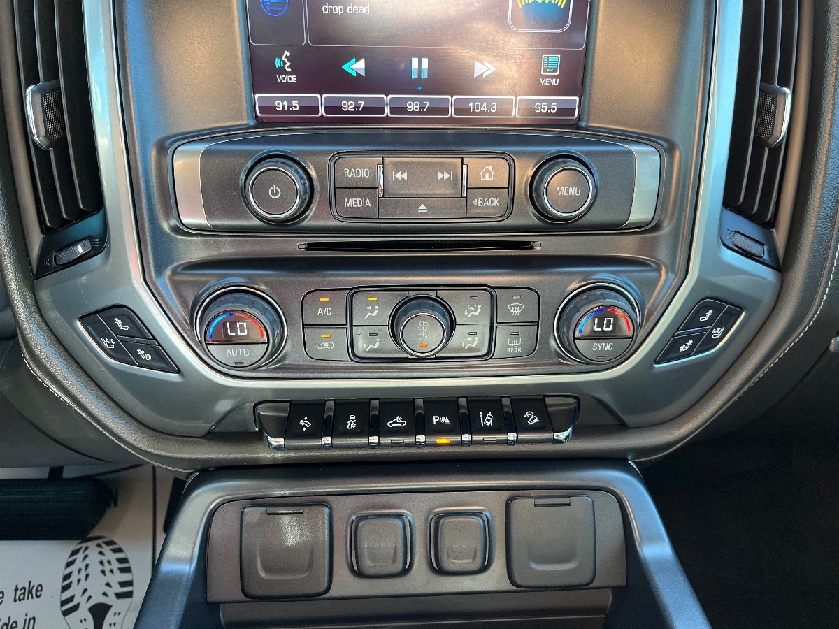 Used 2015 Chevrolet Silverado 1500 LTZ Z71 w/ LTZ Plus Package AWD/4WD image 16