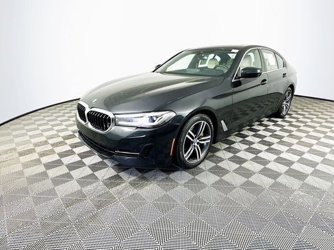 Used 2021 BMW 530i xDrive w/ Convenience Package image 3