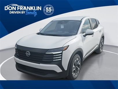 New 2025 Nissan Kicks SV w/ Illumination Package