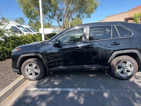 Used 2025 Toyota RAV4 XLE w/ Convenience Package AWD/4WD image 12