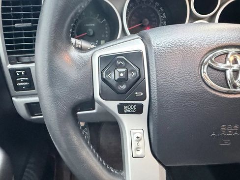 Used 2016 Toyota Sequoia SR5 w/ Premium Package AWD/4WD image 18