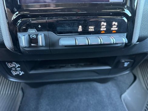 New 2026 RAM 2500 Tradesman AWD/4WD image 21