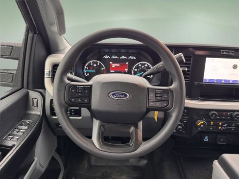 Used 2025 Ford F350 XL w/ XL Driver Assist Package image 17