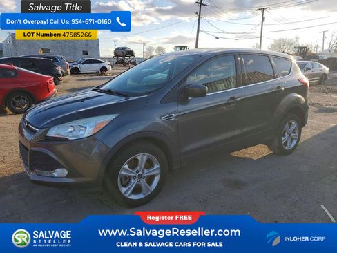 Used 2015 Ford Escape SE image 1
