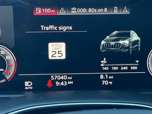 Used 2019 Audi Q8 Premium Plus w/ Premium Plus AWD/4WD image 27
