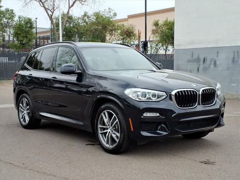 Used 2018 BMW X3 xDrive30i w/ M Sport Package image 3
