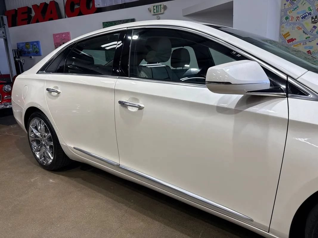 Used 2014 Cadillac XTS Vsport Premium AWD/4WD image 40