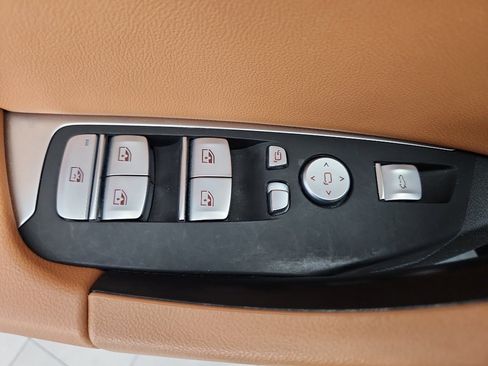 Used 2023 BMW X3 xDrive30i w/ Convenience Package image 10