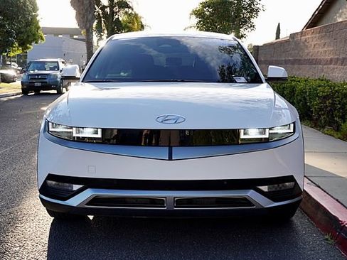 Certified 2024 Hyundai Ioniq 5 SEL image 5