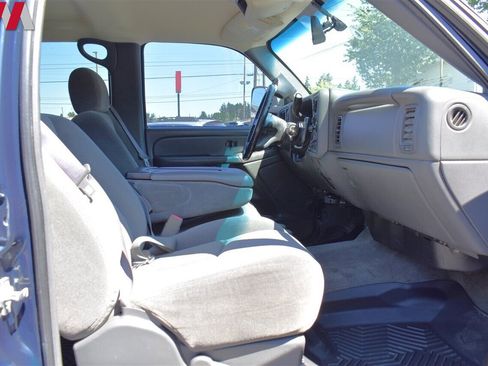 Used 2006 Chevrolet Silverado 2500 LT w/ Heavy-Duty Power Package image 20