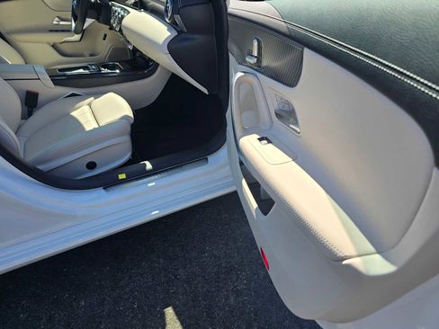Certified 2025 Mercedes-Benz CLA 250 CLA 250 image 10