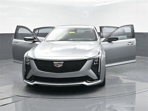 Used 2025 Cadillac CT5 V image 61