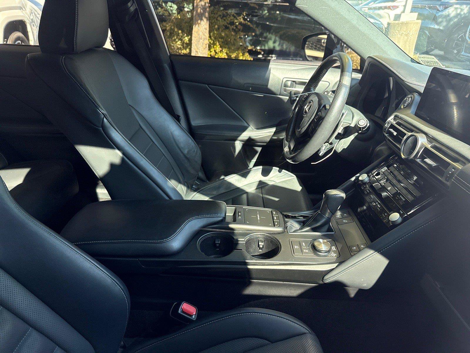 Used 2021 Lexus IS 350 F Sport w/ Dynamic Handling Package RWD image 22