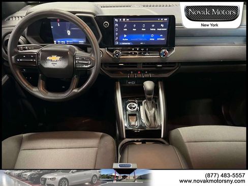 Used 2023 Chevrolet Colorado W/T w/ WT Convenience Package II AWD/4WD image 14