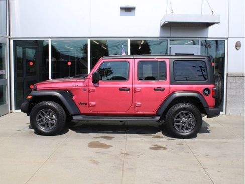 Certified 2024 Jeep Wrangler Unlimited Sport AWD/4WD image 5