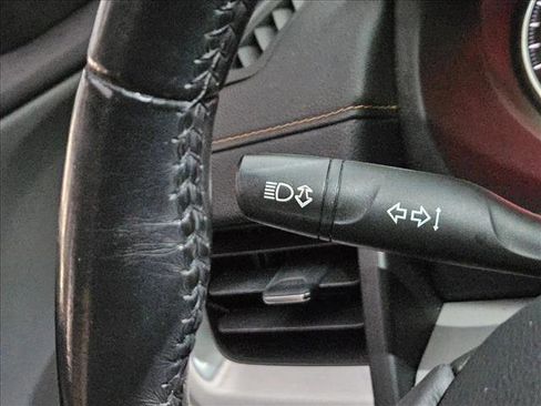 Used 2019 GMC Terrain SLT image 11