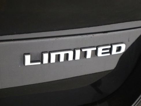 Used 2022 Jeep Grand Cherokee L Limited AWD/4WD image 56