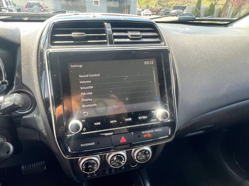 Used 2021 Mitsubishi Outlander Sport ES FWD image 19
