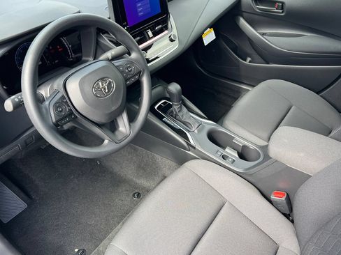 New 2026 Toyota Corolla LE FWD image 9