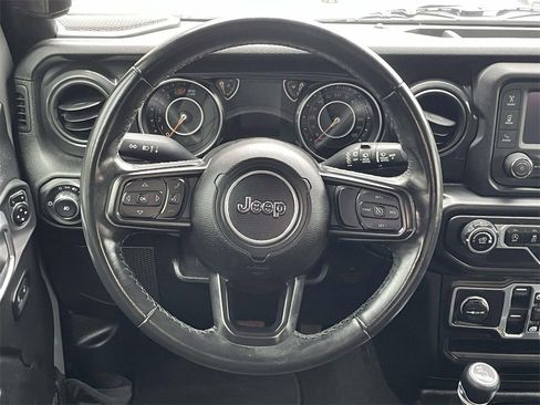 Used 2021 Jeep Wrangler Unlimited Sport image 12